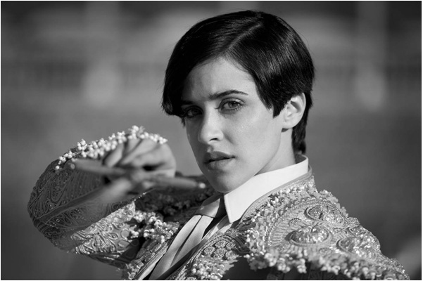 Blancanieves; la marca España y el champú pro-caspa