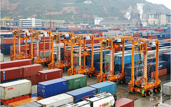 China se impone en el ranking mundial de exportaciones por países