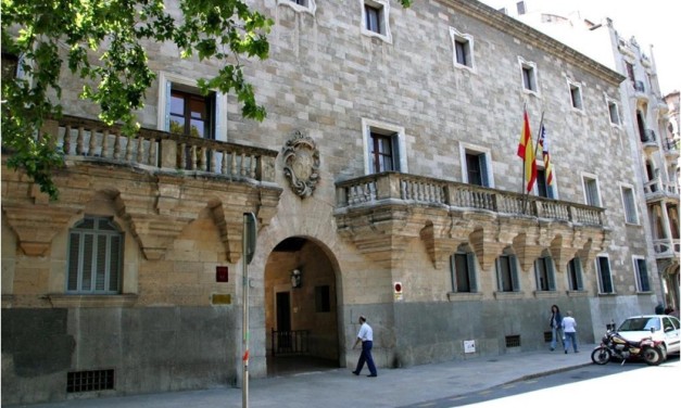 La justicia española se atrinchera con los corruptos